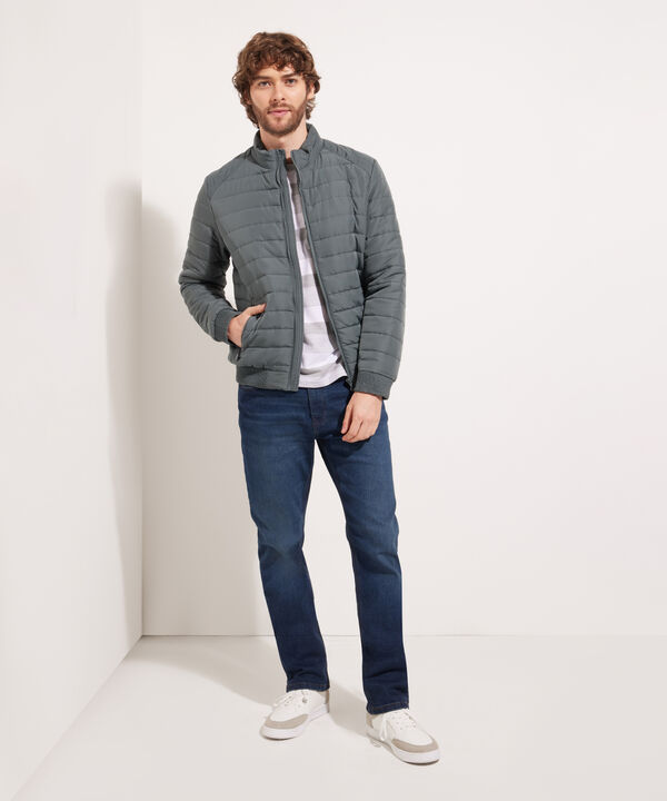 Chaqueta Acolchada Con Cuello Alto