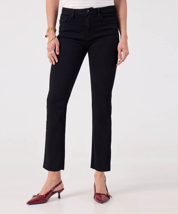 Jeans Cropped Flare Tono Negro  image number null