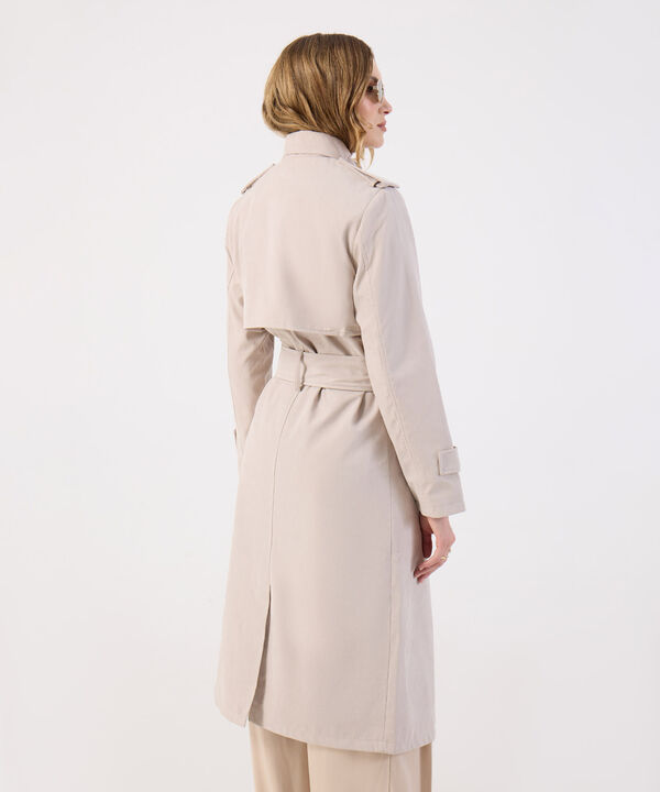 Gabardina Clásica y Elegante