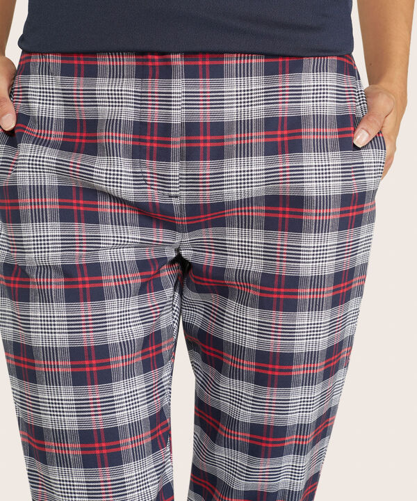 Pantalón Clásico Preteñido