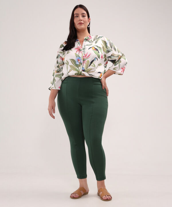 Leggings Unicolor Con Vena Y Cortes En Costados image number null