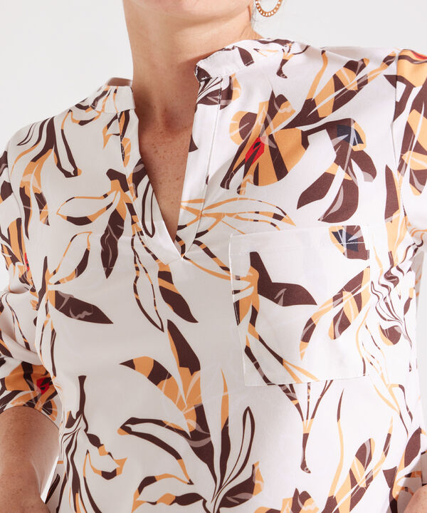 Blusa Escotada con Estampado Floral