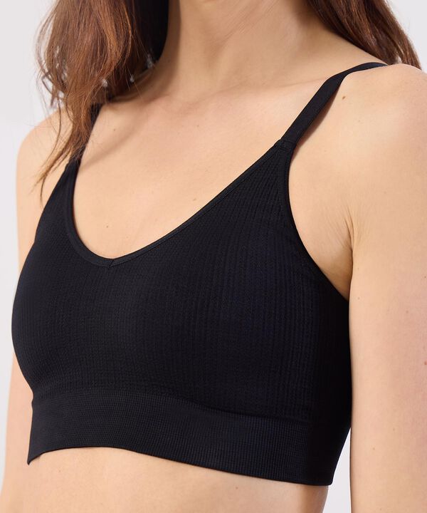 Top B&aacute;sico Copas Removibles image number null