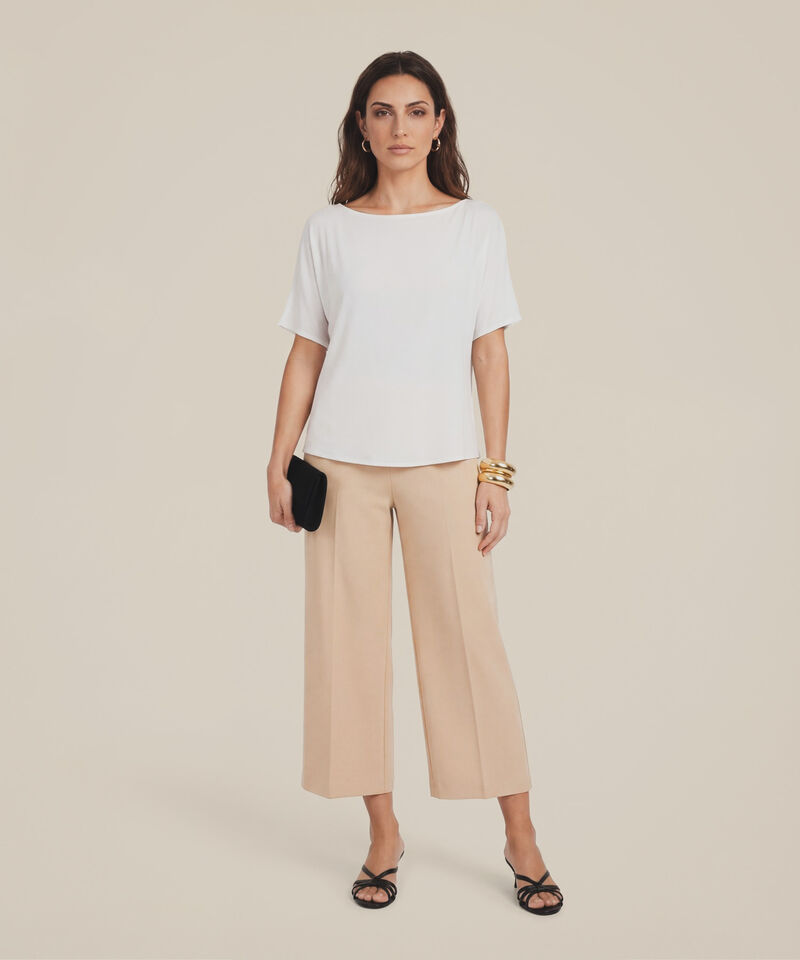 Blusa Fluida de Cuello Bote para Mujer