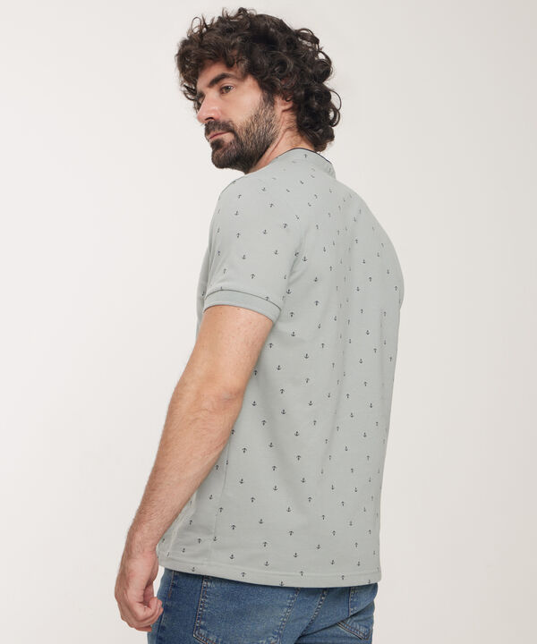 Polo Estampada Cuello Mao Con Puños Tejidos, Silueta Slim Fit, Cítrico Marinero