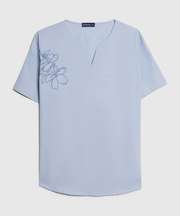 Blusa con Bordado Floral