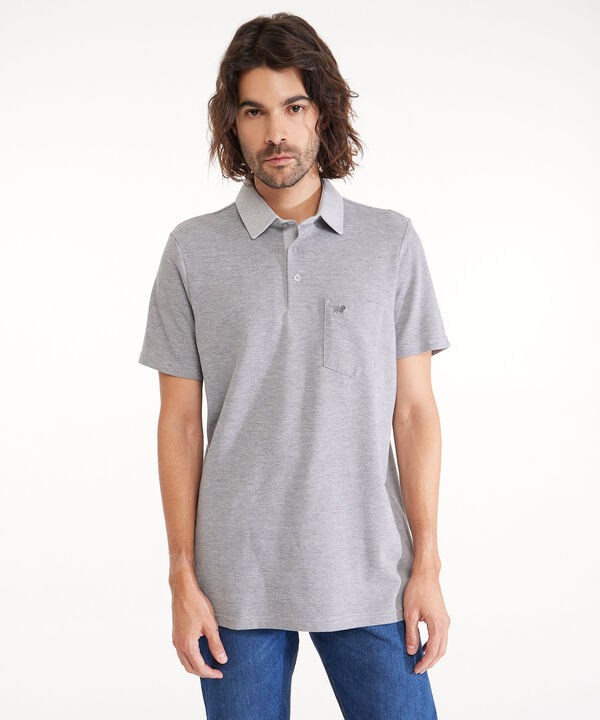 Polo Unicolor Textura, Cuello Duro, Manga Corta Con Bolsillo, Silueta Regular Fit image number null