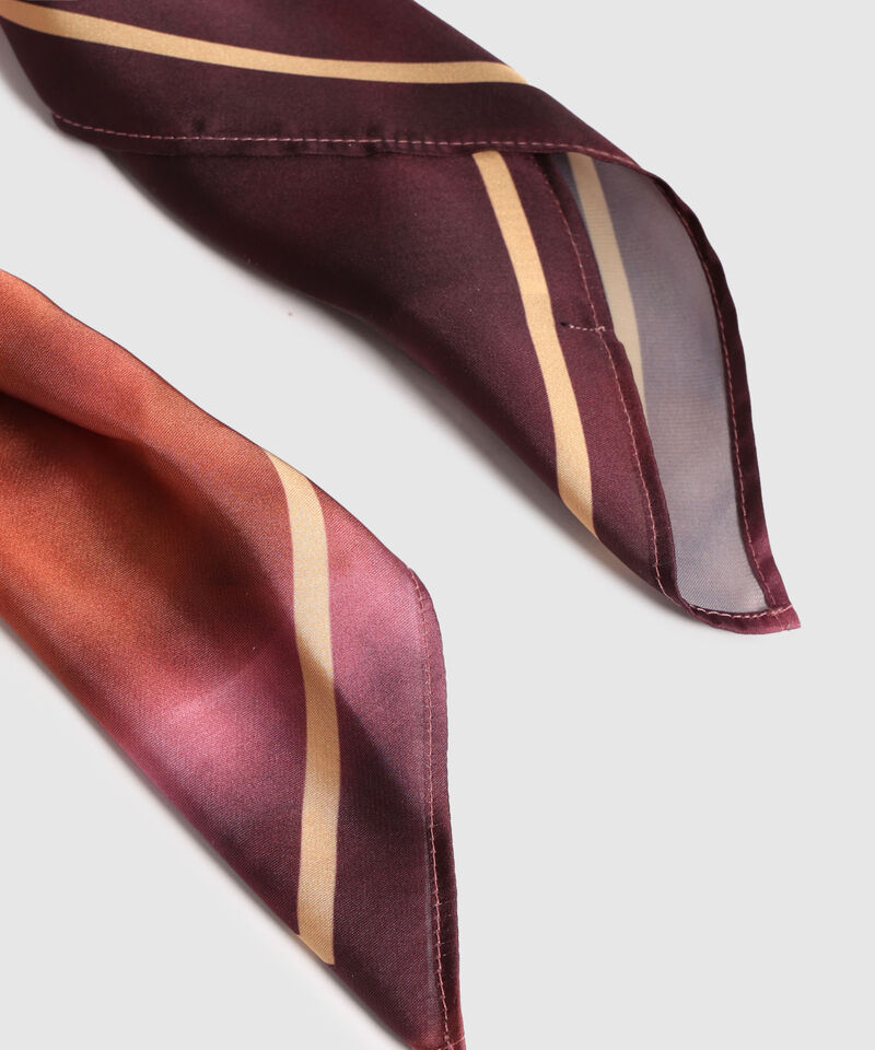 Bufanda Pa&ntilde;oleta Marmolada Rodsado/Purpuora De 70X70 Cm