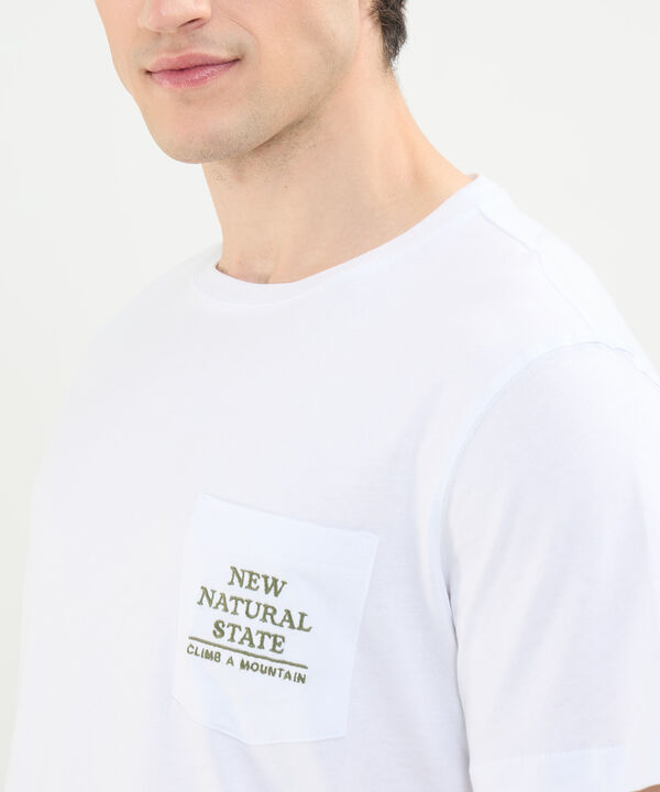 Camiseta Estampada con Bolsillo image number null