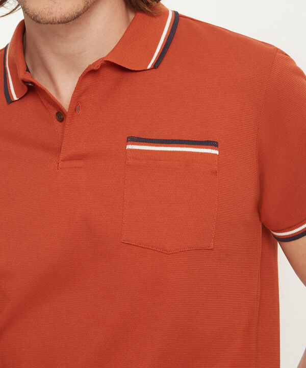 Polo Unicolor Con Bolsillo