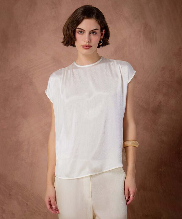 Blusa Texturizada Manga Corta  image number null