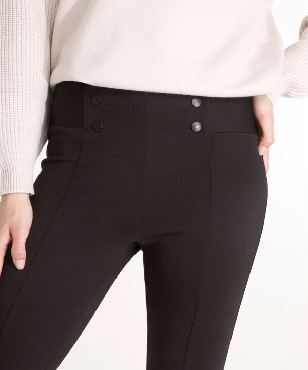 Leggings Con Broches Sobrepuestos