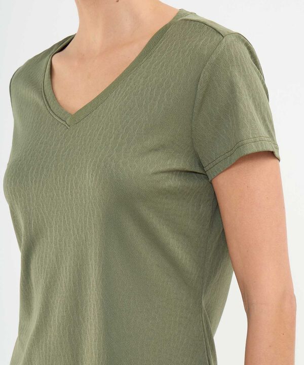 Camiseta Unicolor Texturizada