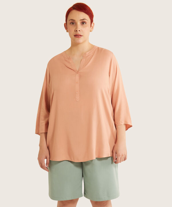 Blusa Manga 3/4  Con Pechera Corta Unicolor