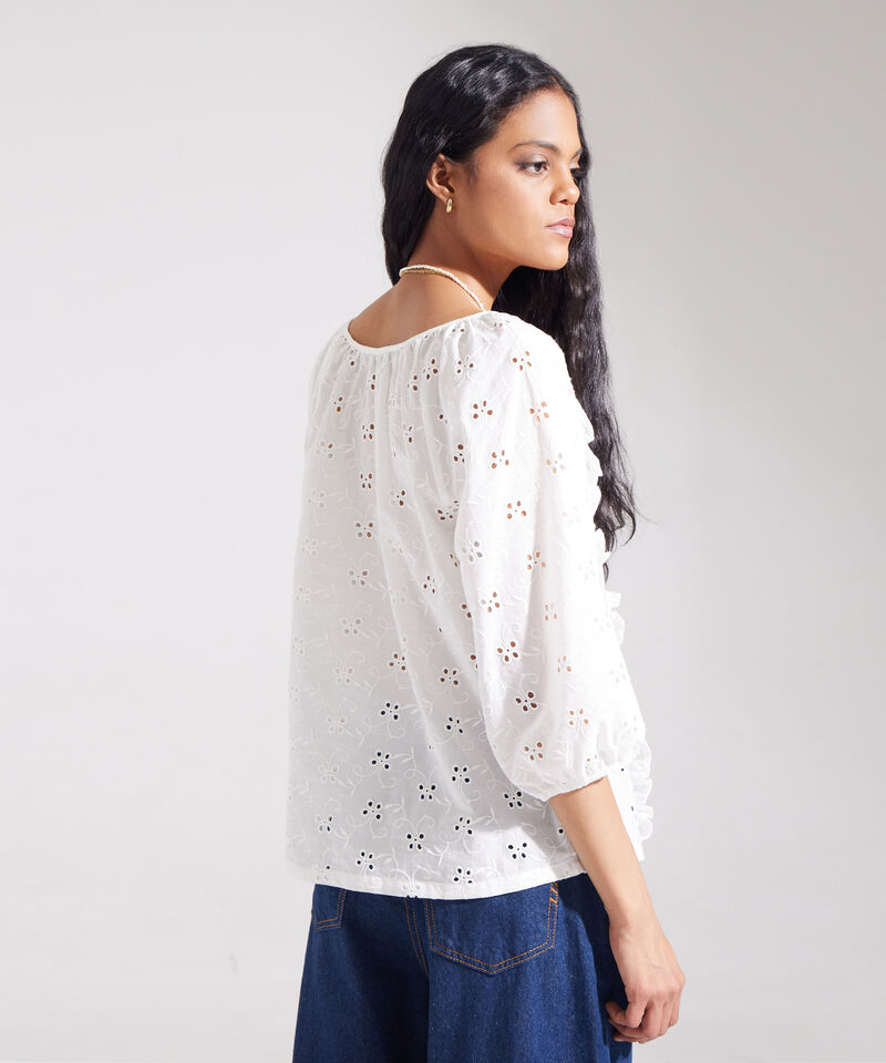 Blusa Manga 3/4 Con Arandela En Frente Unicolor