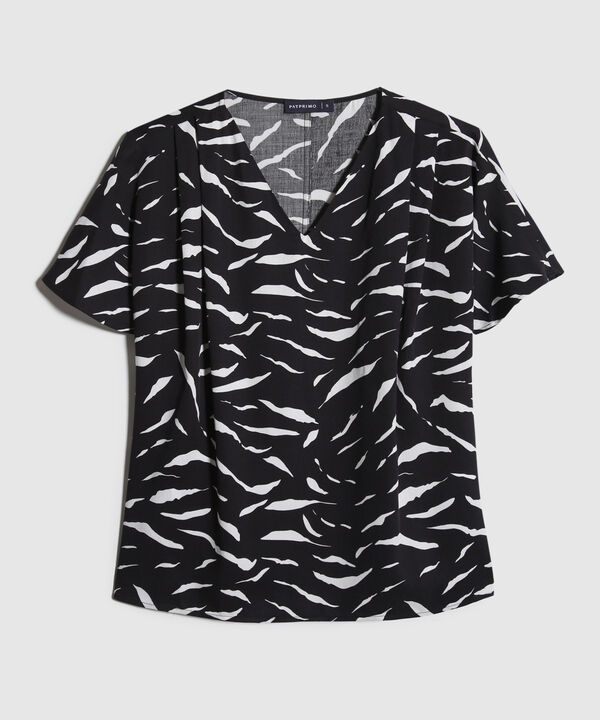 Blusa Con Pliegues En Hombro