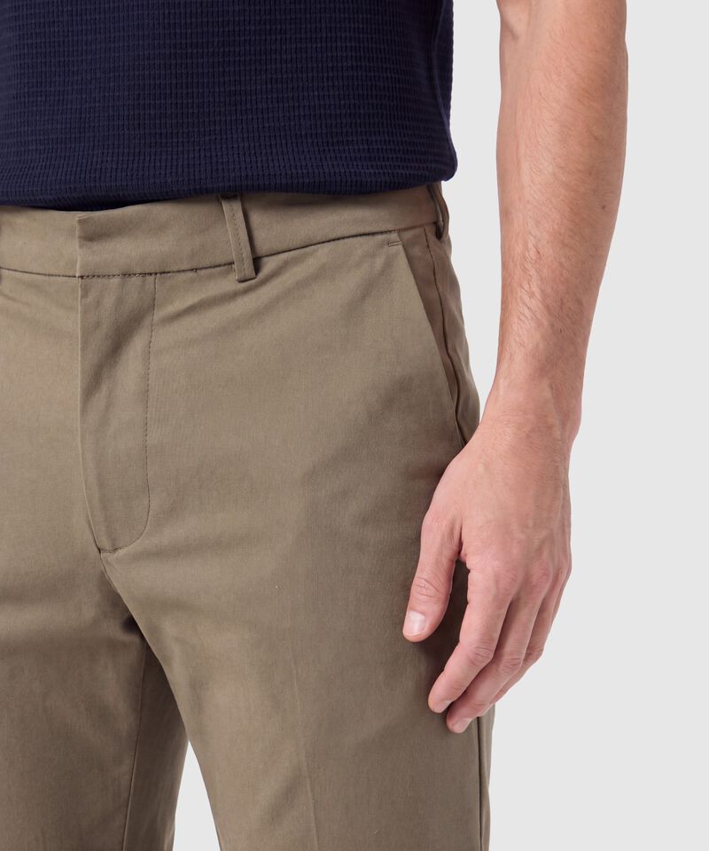 Pantal&oacute;n Chino Slim Hombre