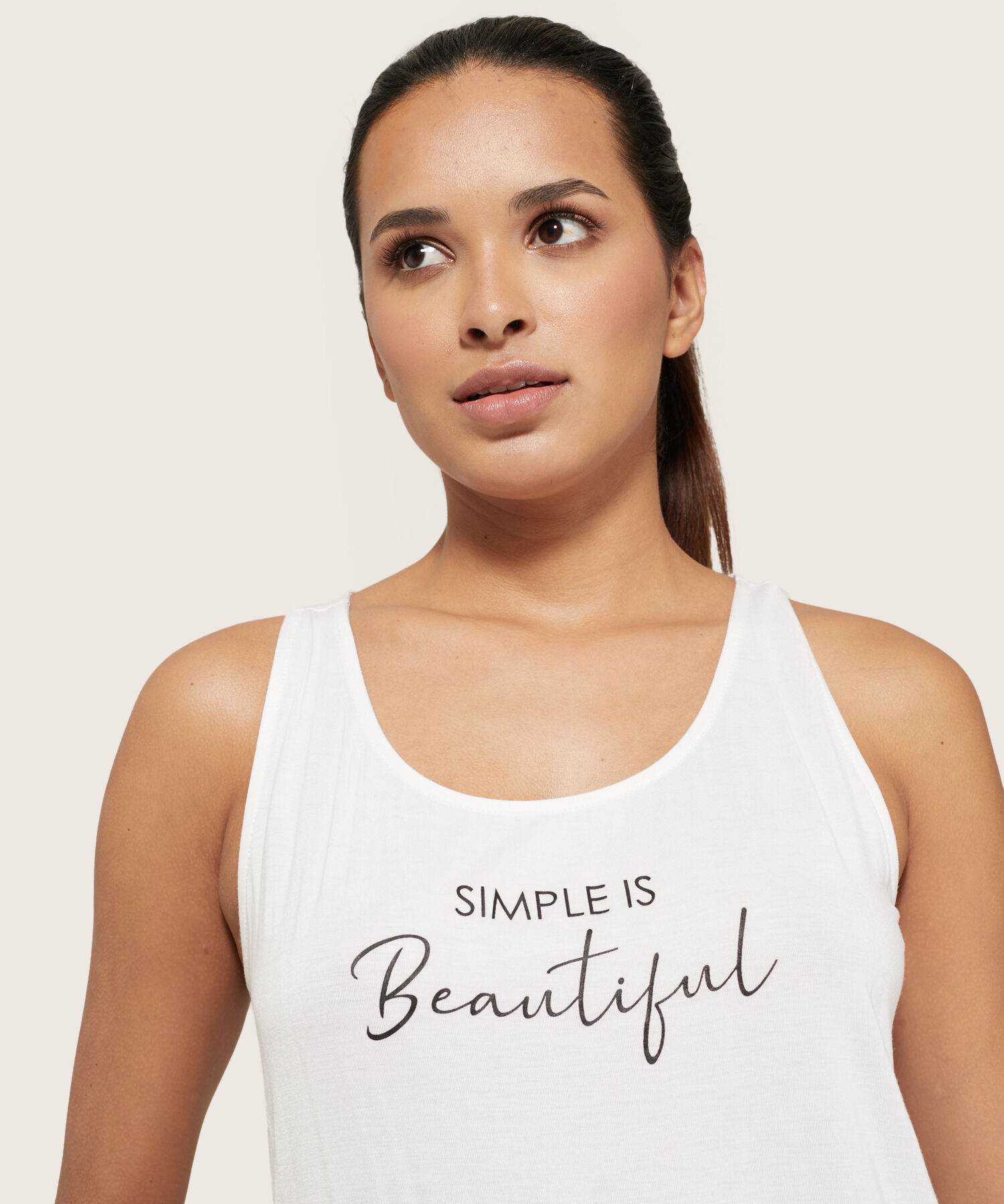 Camiseta Loose Manga Sisa Unicolor Con Screen