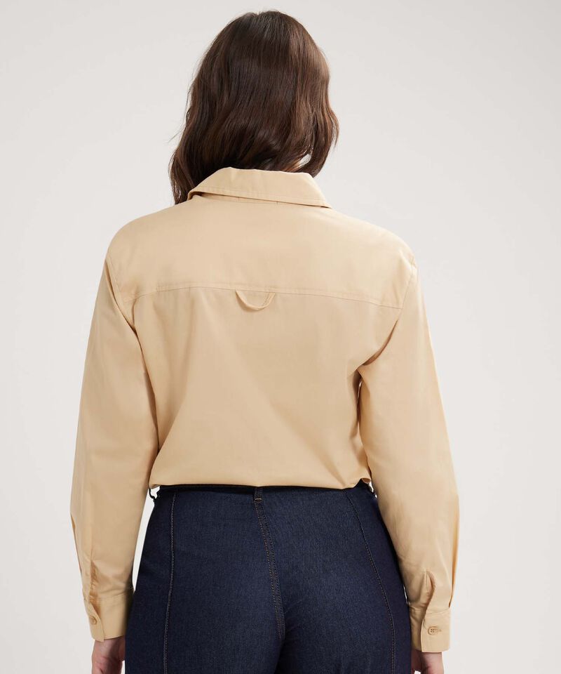 Camisa Unicolor Con Bolsillos