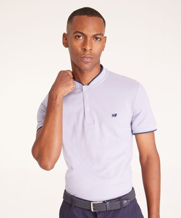 Polo Unicolor Con Cuello Mao Y Puños Tejidos, Silueta Slim Fit