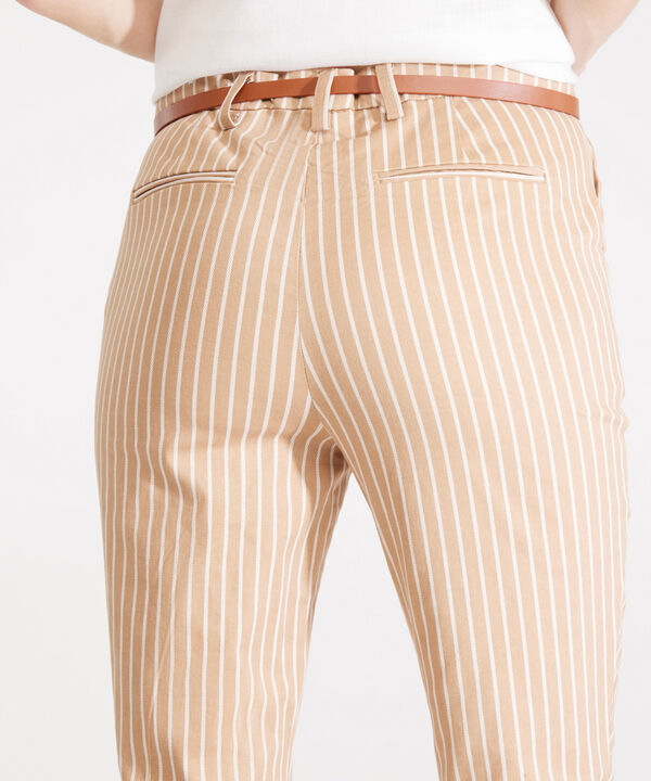 Pantalón Chino Estampado
