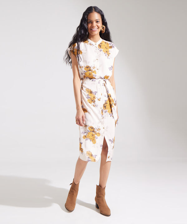Vestido Manga Corta Con Cinturón En Tela Estampado