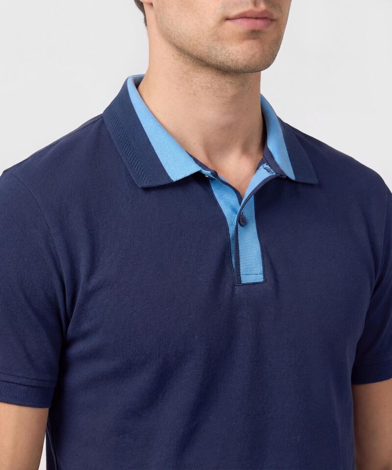 Polo Hombre con Cuello a Contraste