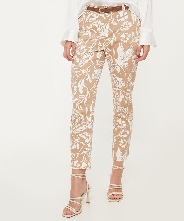 Pantalón Básico Bolsillos Diagonal Estampado Con Cinturón
