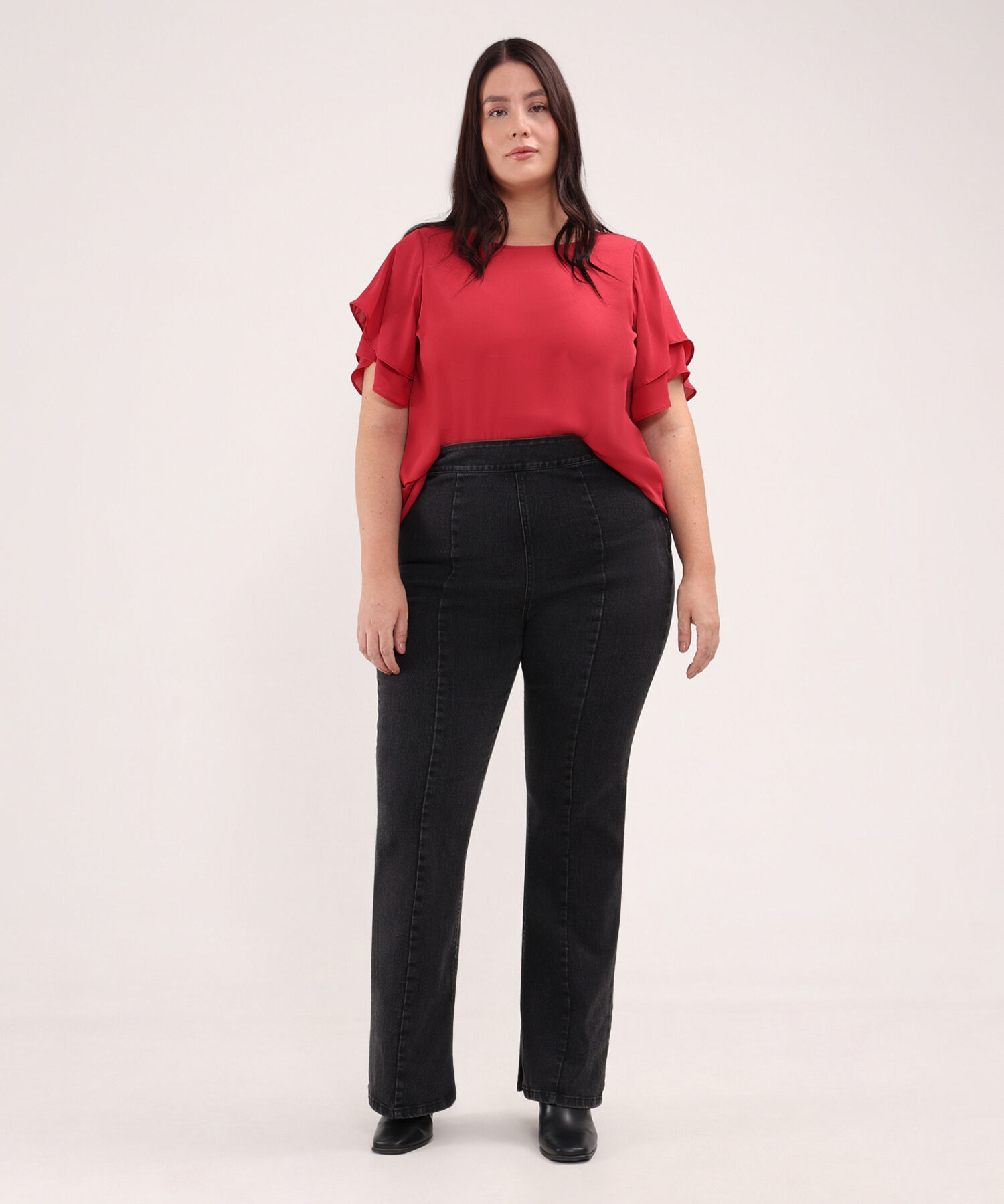 Blusa Unicolor Con Mangas Tipo Gola