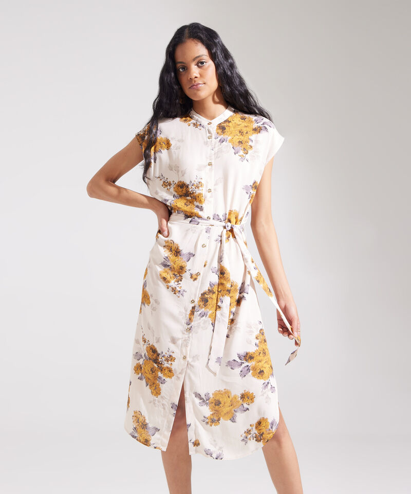 Vestido Manga Corta Con Cinturón En Tela Estampado