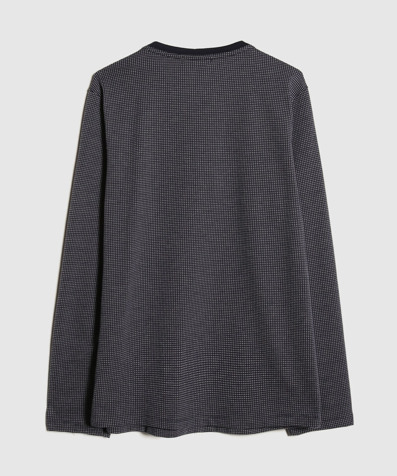 Camiseta Unicolor Manga Larga, Cuello Henley Con Botonadura, Jardin Grunge Linea Moda