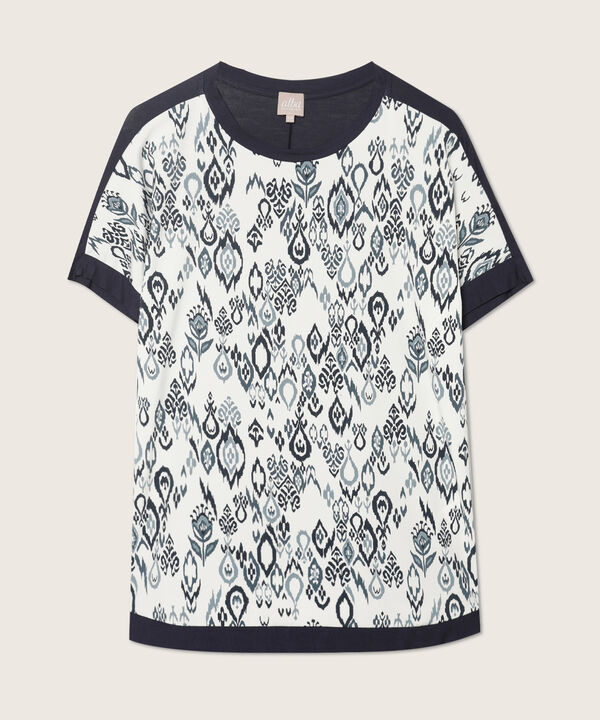 Camiseta Estampada Manga Corta Rodada Con Ruedos En Contraste