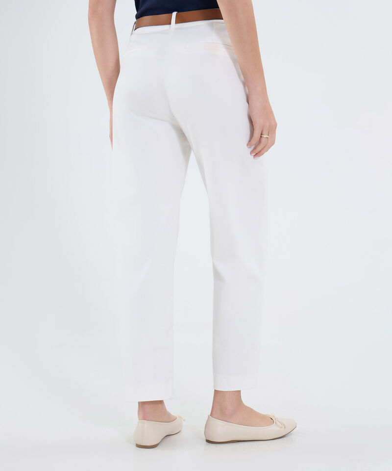 Pantalón Chino Básico