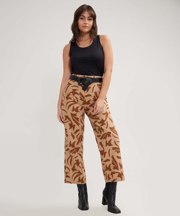 Pantalón Estampado Tiro Alto Con Pretina Resortada En Centro Posterior, Trópico Floral image number null
