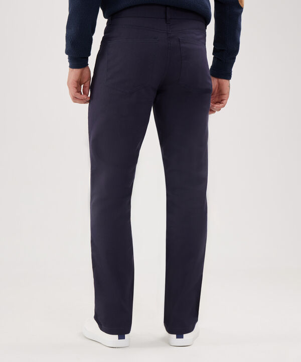 Pantalon Unicolor, 5 Bolsillos, Silueta Regular Fit