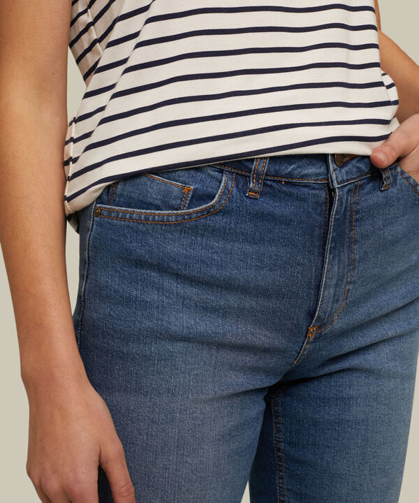 Bermudas Para Mujer, Silueta Slim image number null
