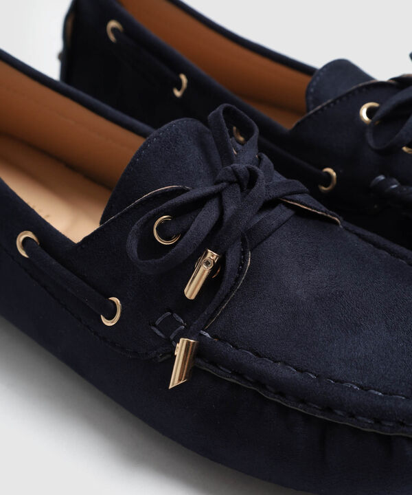 Mocas&iacute;n De Gamuza Con Lazo Para Mujer