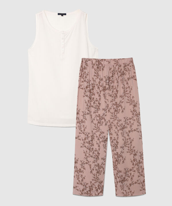 Pijama Camiseta Manga Sisa Y Pantalón Capri Estampado