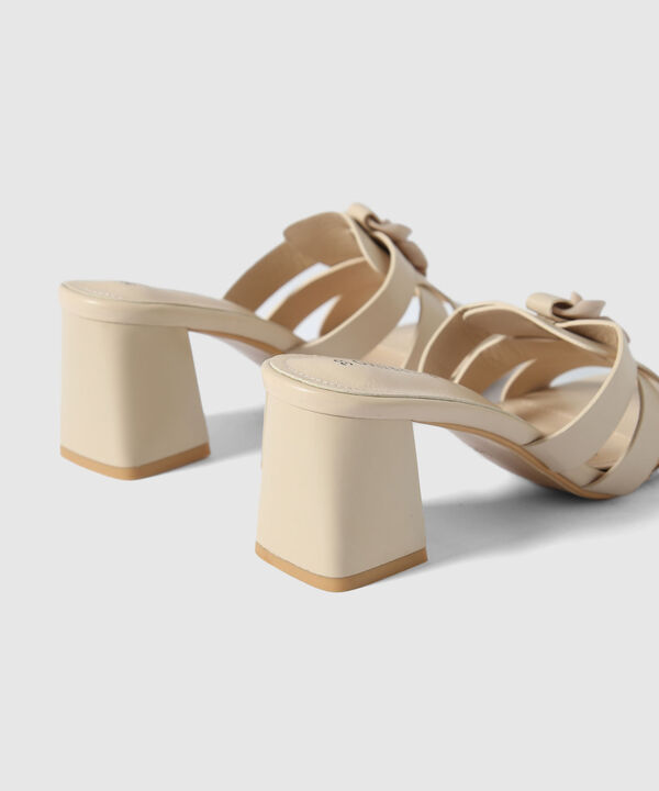 Sandalias Tacón