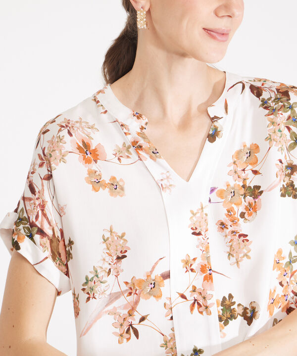 Blusa Manga Corta Con Guardapolvo Estampada