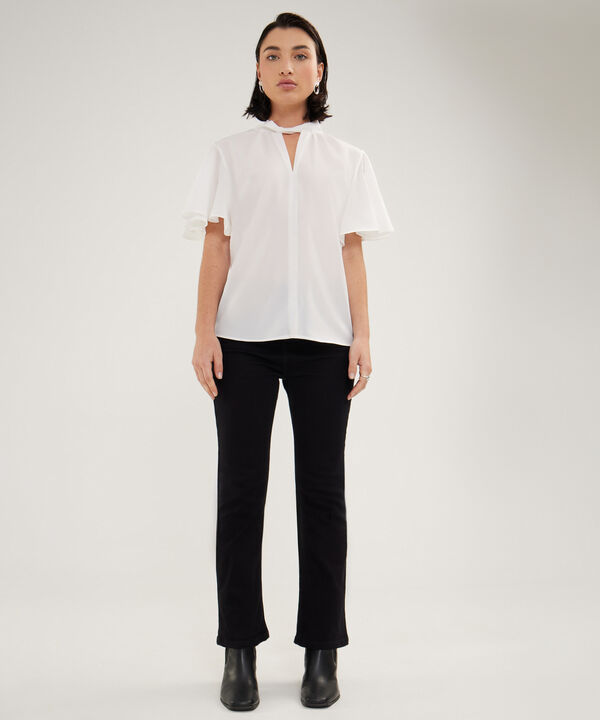 Blusa Unicolor, Manga Corta Tipo Campana image number null