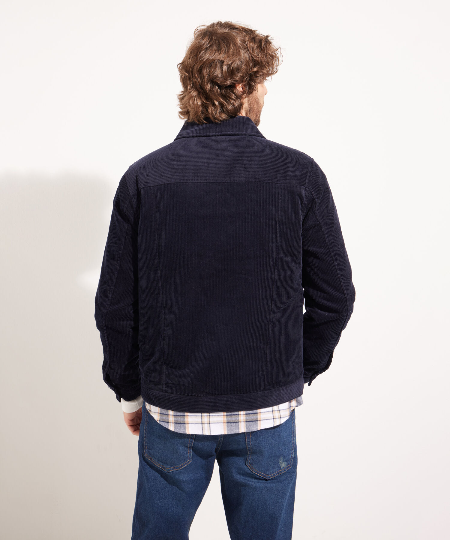 Chaqueta Truker Tejido De Pana Y Acolchado Interno