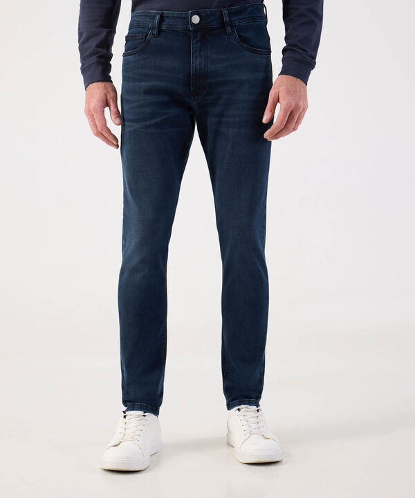 Jean de Diseño Moderno y Ajuste Delgado Para Hombre image number null