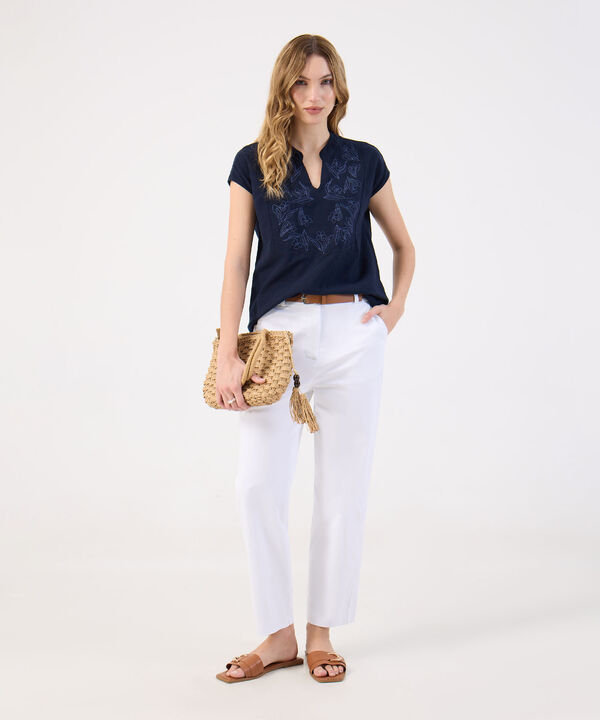 Blusa De Mujer Bordada Escote V Y Manga Corta Casual image number null