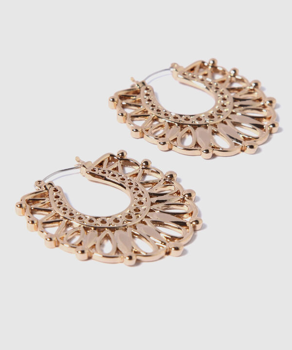 ARETES image number null