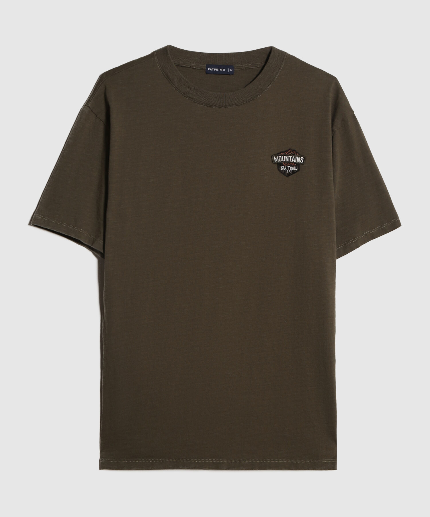 Camiseta con Aplique Bordado