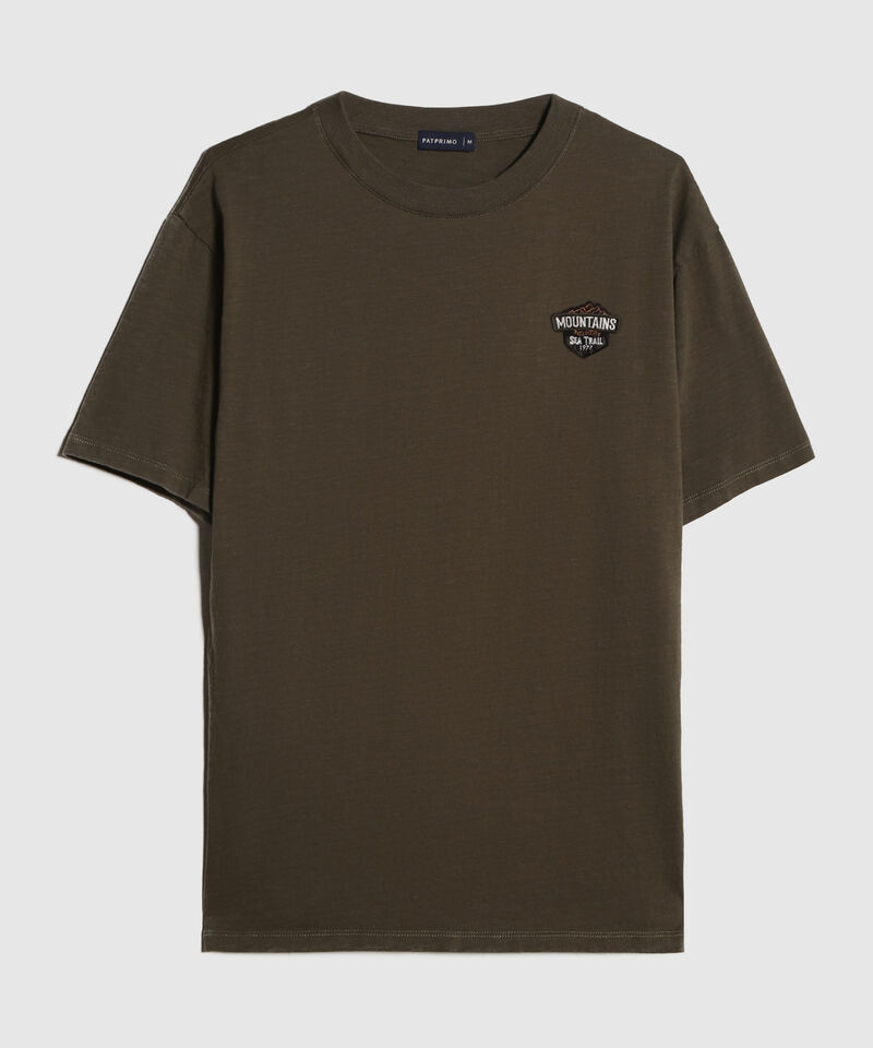 Camiseta con Aplique Bordado