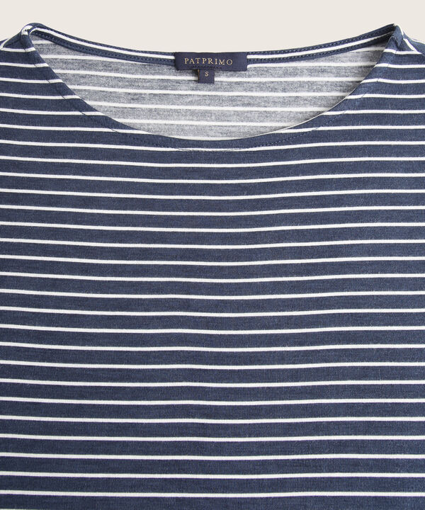 Camiseta Escote Redondo Negro