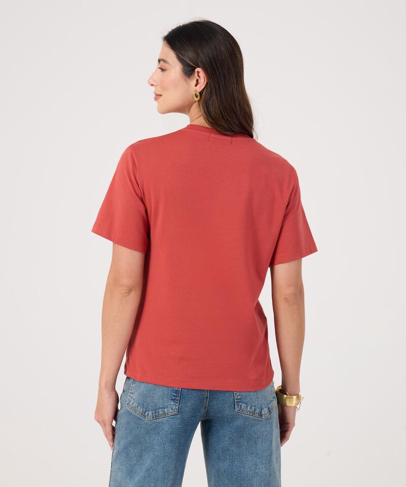 Camiseta bordada 