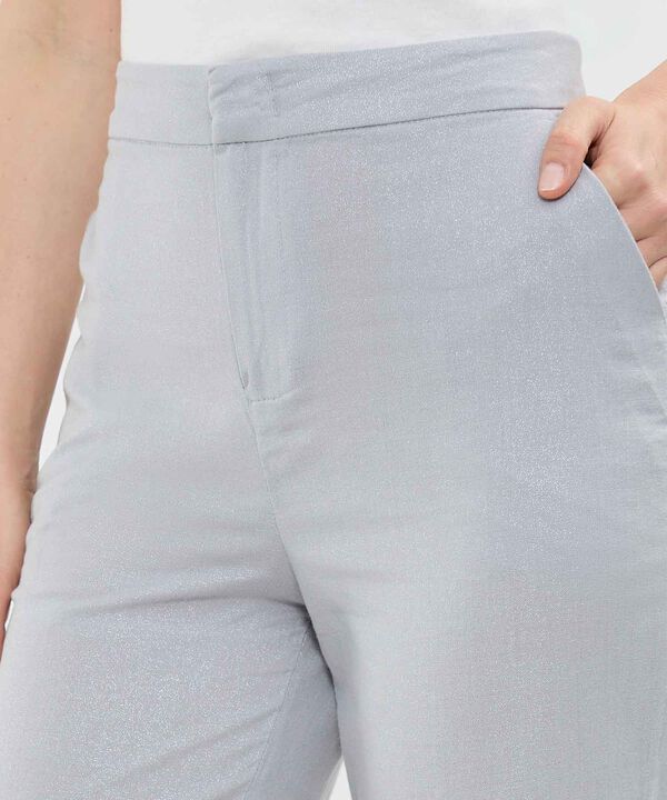 Pantalón en Efecto Lino image number null
